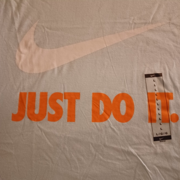 Nike (Lot of 3) T-shirt Bundle. Brand New. Mens Size: Large - Picture 5 of 5